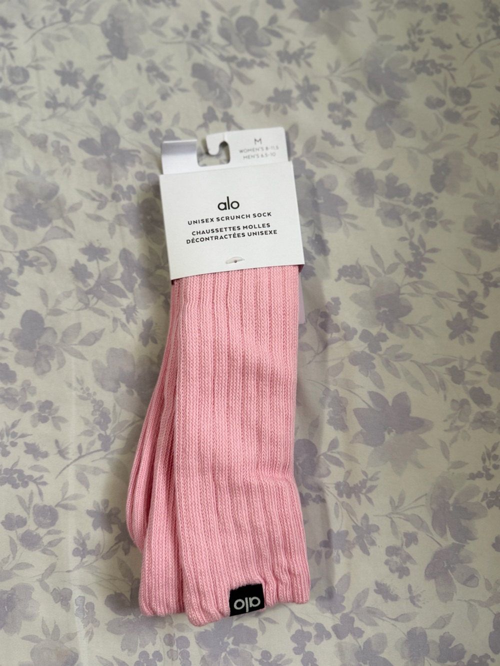 ALO Yoga Pink Ribbed Scrunch Socks